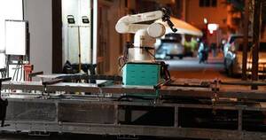 La Nación / Empresa israelí crea robots para acelerar las compras en línea