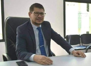 Imputan a mujer por presunta estafa de 480 millones a su madre en complicidad de su pareja