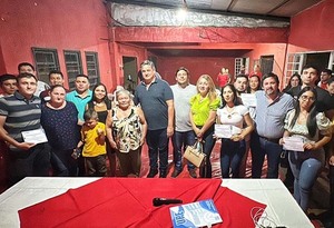 Tiki González da oportunidad de estudios terciarios a jóvenes del Alto Paraná | DIARIO PRIMERA PLANA