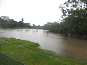 Concepción pelea contra dos frentes: la lluvia y la crecida del río | 1000 Noticias