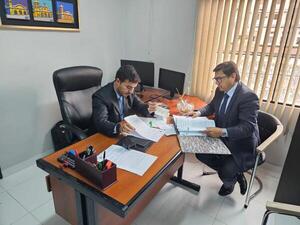 Imputados tres funcionarios por esquema de coima a comerciantes - Judiciales.net