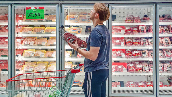 Diario HOY | “Vacas locas” es atípico, dice Brasil y apunta reanudar exportaciones