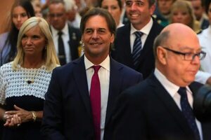 Uruguay busca dinamismo económico con reducción de impuestos - Mundo - ABC Color