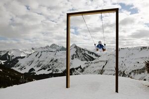 Damüls, el pueblo austriaco de los columpios gigantes en la nieve - Viajes - ABC Color