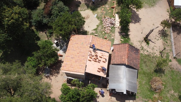 Continúa la construcción de viviendas para familias de Independencia