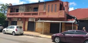 Allanan casa del jefe aduanero de COIA detenido por supuesta extorsión - Policiales - ABC Color