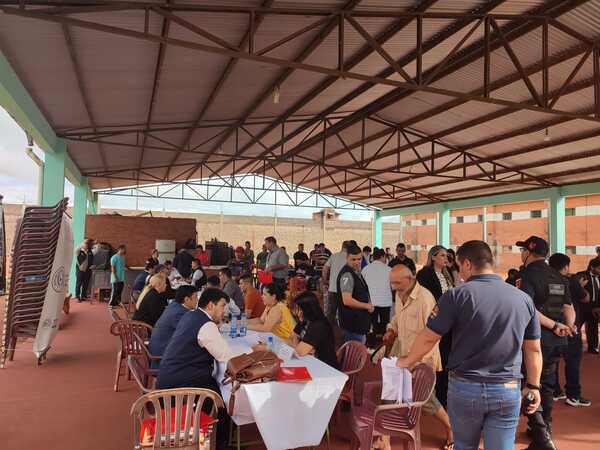 Ministerio de Justicia realizó seguimiento procesal en el penal de Itapúa