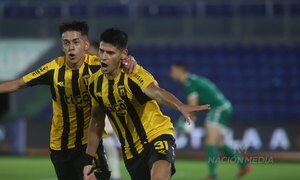 Versus / Guaraní sigue "despegando" y se acerca a la punta del campeonato