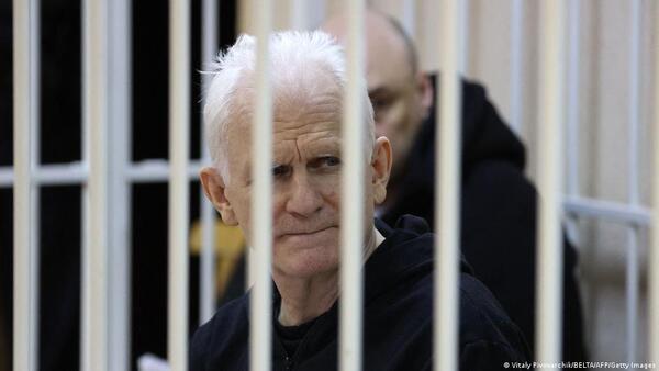 Bielorrusia encarcela al ganador del Nobel de Paz, Ales Bialiatski - El Independiente