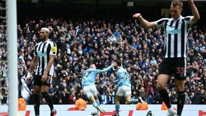 Manchester City vence al Newcastle de Miguel Almirón