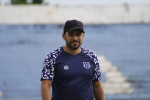 Técnicos confirmados en la División Intermedia