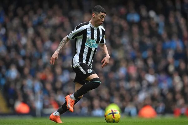 Miguel Almirón fue titular en la derrota ante el Manchester City - Fútbol Internacional - ABC Color