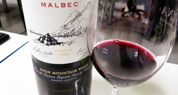 Desde abril, habrá "dólar vino" en Argentina para incentivar exportación y atraer más divisas - La Tribuna