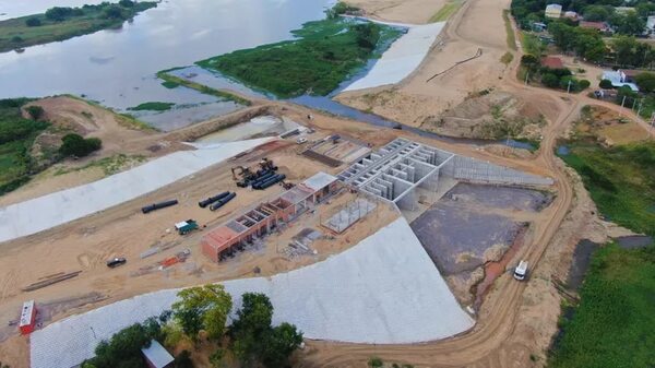 Piden a la ANDE reconectar 5 estaciones de bombeo por la crecida del río Paraguay - Nacionales - ABC Color