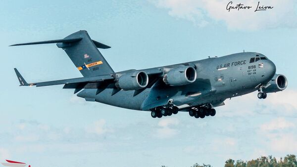 Avión de la Fuerza Aérea de EE.UU. disponible para acceso al público en Ñu Guasu - El Independiente