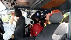 Equipo francés adiestra a bomberos  en intervención de emergencias