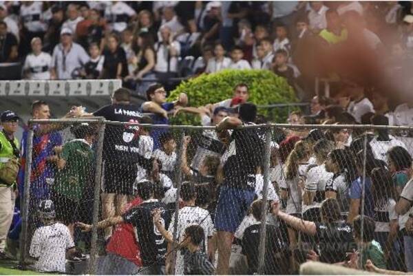 Familiares de nena desvanecida en cancha Olimpia agradecen gesto de Churín y cerristas