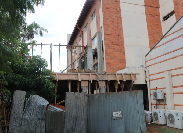 Amplian sala de espera para consultorios externos del Hospital de Clínicas - trece