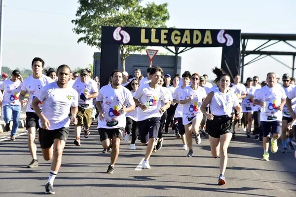Carrera de asfalto para concientizar sobre la salud de los riñones - Nacionales - ABC Color