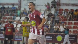 Ñemby remonta ante Carmen y acaricia la clasificación