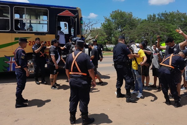 Operativo filtro: Superclásico dejó 19 demorados | 1000 Noticias