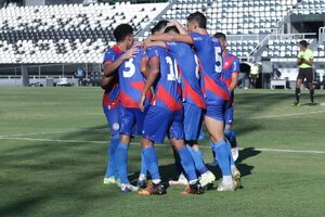 Cerro Porteño se quedó con el clásico y la cima en la Reserva - Fútbol - ABC Color