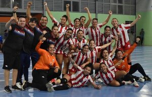 Seleccion femenina de handball se consagra campeona y clasifica a mundial - .::Agencia IP::.