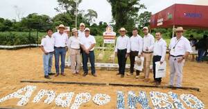 La Nación / Presentaron nueva variedad de soja en feria agrícola boliviana