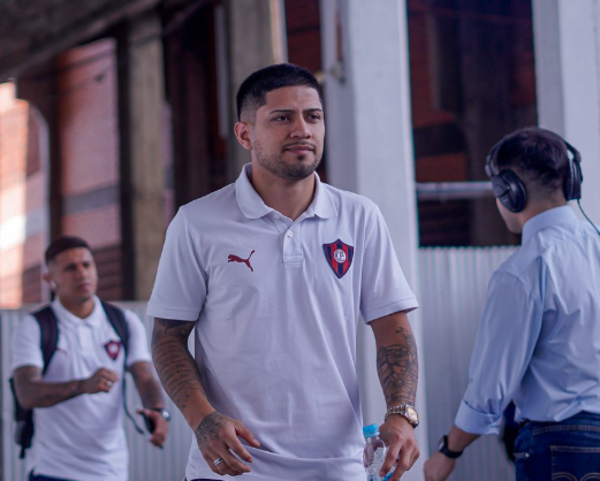 Versus / El sentido mensaje de Sergio Díaz luego de quedar fuera del superclásico
