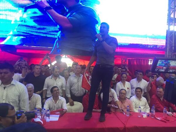 En acto de Santi Peña, hablan de condicionamientos para repartija de cargos públicos - ABC en el Este - ABC Color