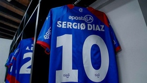 El mensaje que tiró Sergio Díaz luego de quedar fuera del superclásico ante Olimpia