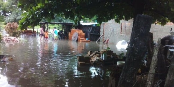 Puerto Pinasco: Pobladores piden asistencia al Gobierno ante las inundaciones que azotó a la ciudad