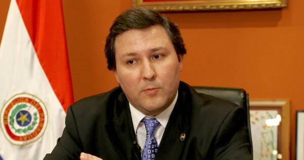 La Nación / Tras las comisarías y helicópteros “de oro”, Filizzola busca el Senado