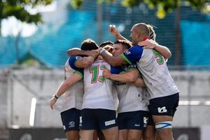 Yacaré XV festeja ante Cobras Brasil en la Super Liga Américas - Polideportivo - ABC Color