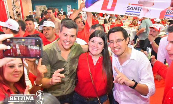Bettina Aguilera participa de multitudinario encuentro que ratifica unidad del Partido Colorado en el Este