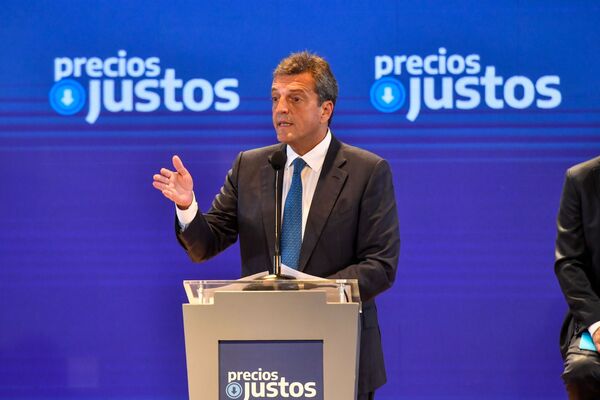 Argentina tendrá un "dólar vino" para incentivar exportación y sumar reservas - Revista PLUS