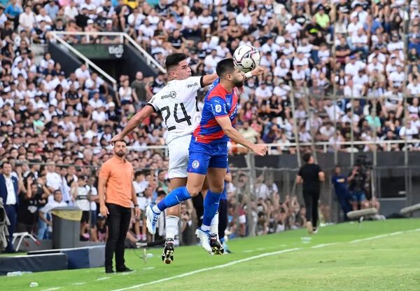 Pedro Balotta: “Hay que ver si la culpa es de Julio Cáceres o del plantel” - Olimpia - ABC Color