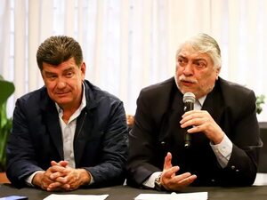 “Lugo vuelve”: Efraín anuncia alta médica del exobispo y dice que hablaron de unidad - Política - ABC Color