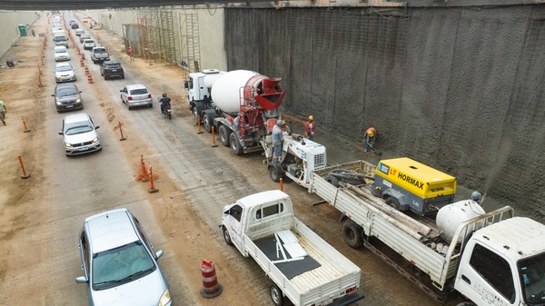 Diario HOY | Cruce de Tres Bocas ya debía estar listo este mes, pero siguen los trabajos