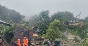 La Nación / Indonesia: lluvias torrenciales dejan 15 muertos y 50 desaparecidos