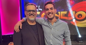 ¿Rubén Rubín quiere un hermanito? El conductor le “bromeó” a su padre