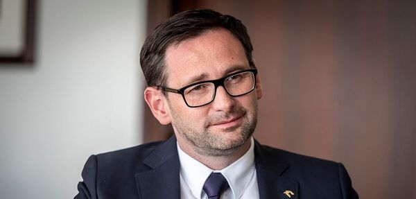 Orlen, estatal energética polaca demandará a Rusia por interrupción de suministros de petróleo y gas - Revista PLUS