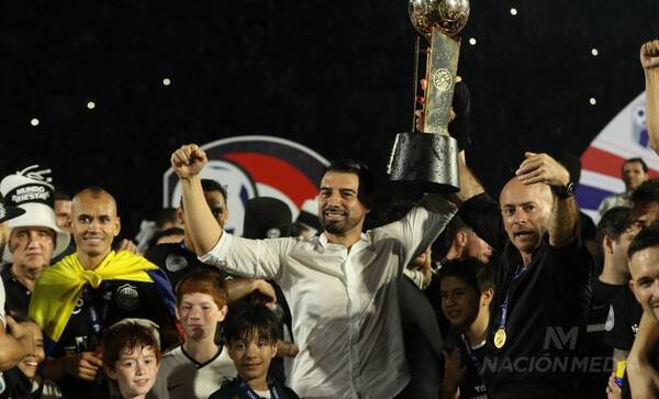 Julio Cáceres deja la dirección técnica de Olimpia - Radio Imperio