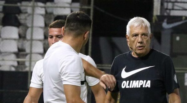 Olimpia: se va Cáceres, también Paolorosso