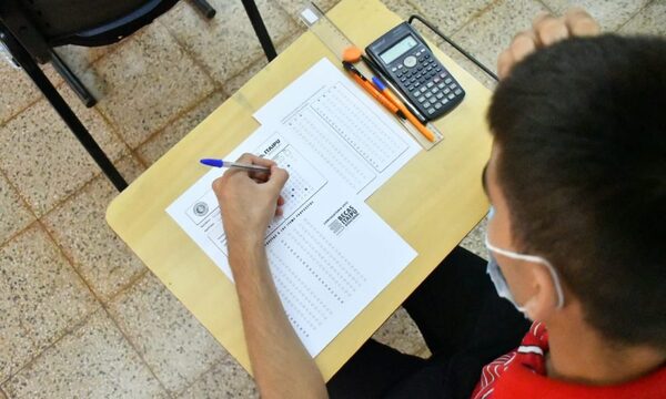 Postulantes deben verificar cuáles son las calculadoras habilitadas para el examen de las Becas ITAIPU 2023