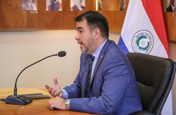 Llamosas participa de la reunión del directorio de CAF - .::Agencia IP::.