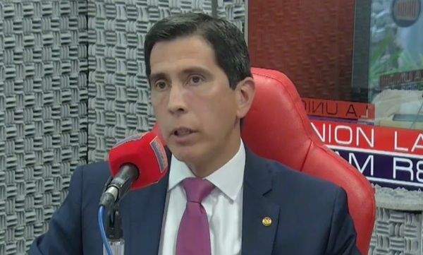 Ministro del Interior: 'Un guardiacárcel, con una omisión que haga por día. ya recibe 5 o 10 veces más que su salario'