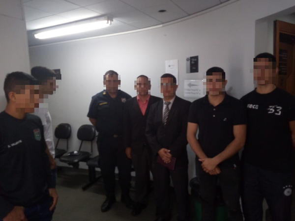 Agentes del Grupo Lince son liberados tras investigación de adolescente fallecido en tiroteo - trece
