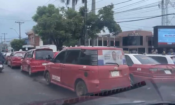 Concejales solicitan que intendente resuelva conflicto entre taxistas - OviedoPress