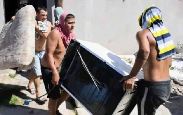 Vecinos saquean casa de presunto narco en Argentina – Prensa 5